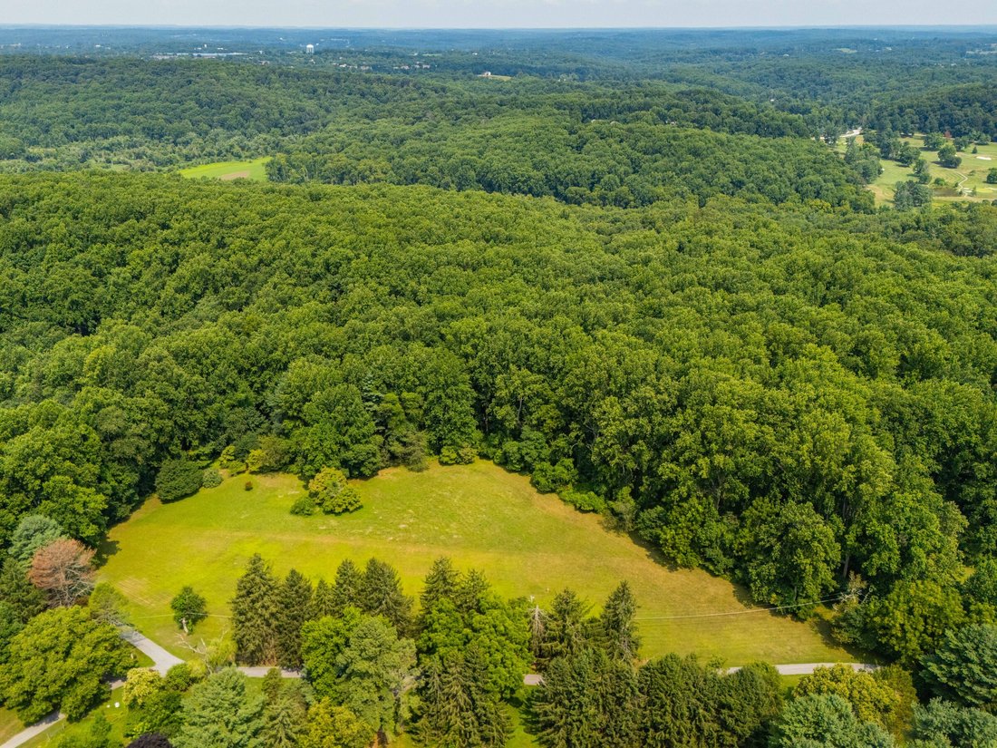 Land in Lutherville-Timonium, Maryland, United States 2 - 18546043