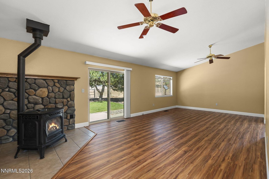 House in Lemmon Valley-Golden Valley, Nevada, United States 4 - 18545664