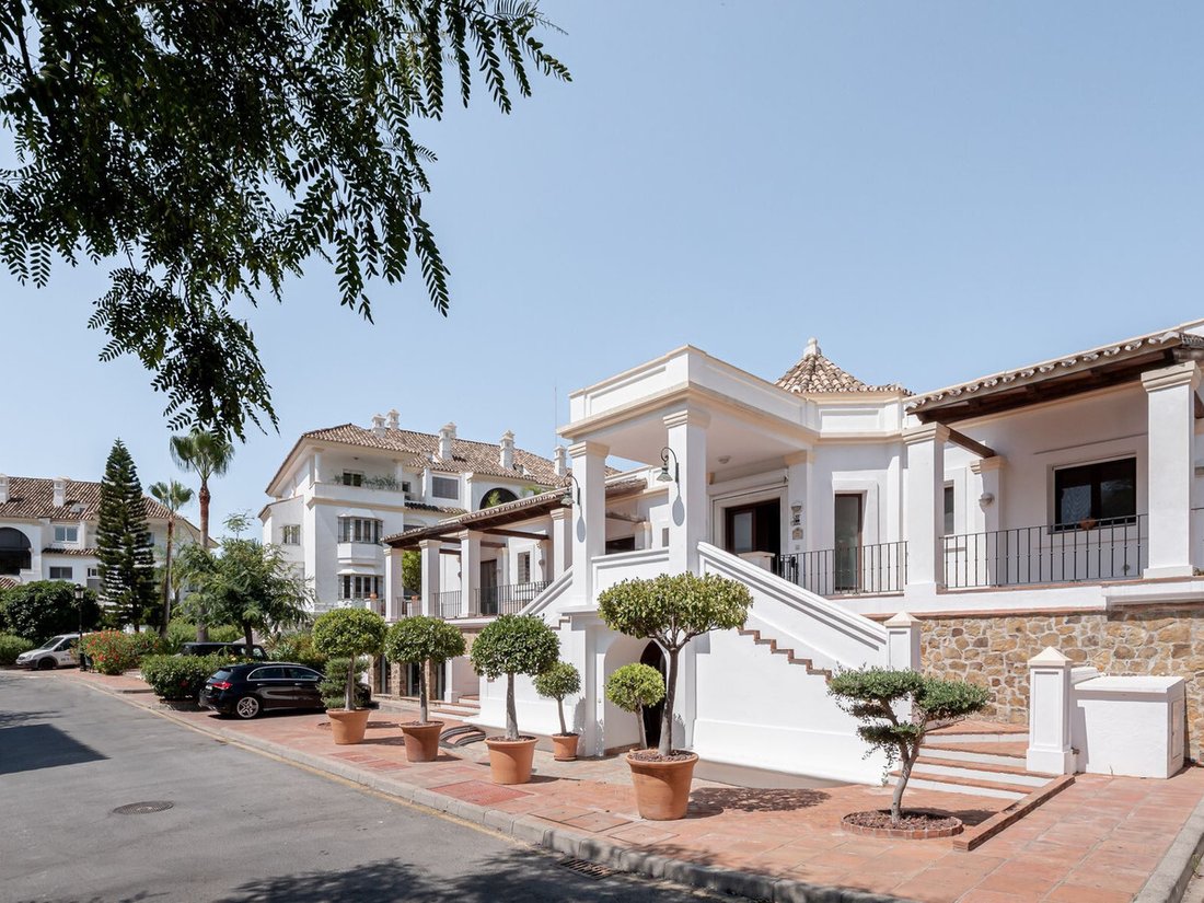 Villa in Marbella, Andalusia, Spain 2 - 18546236