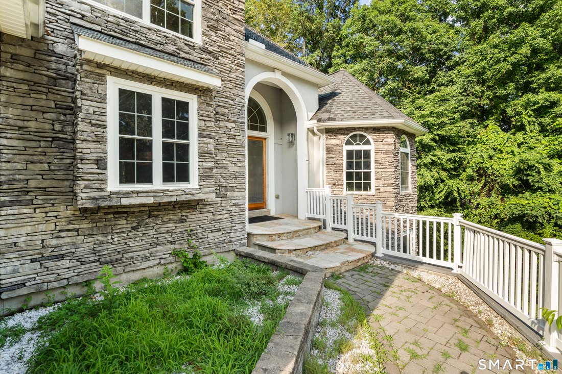 House in Windsor, Connecticut, United States 3 - 18546081