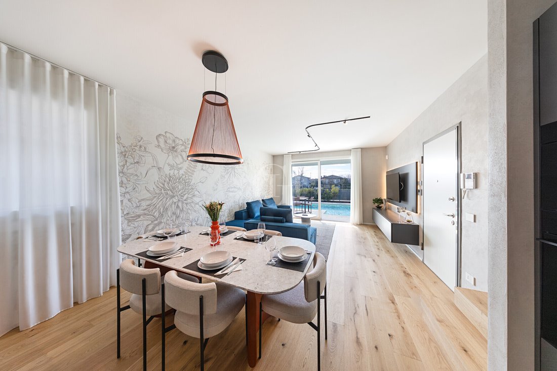 Villa in Punta Grò - Chiodi - Rovizza, Sirmione, Lombardy 3 - 18546138