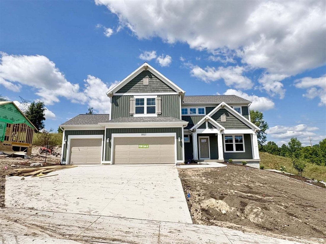 House in Caledonia, Michigan, United States 1 - 18308204