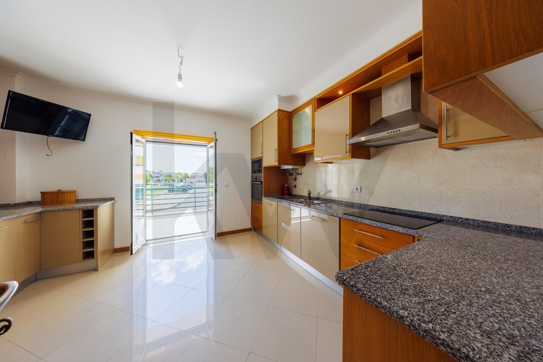 Apartment in Mafra, Lisbon, Portugal 1 - 18546112