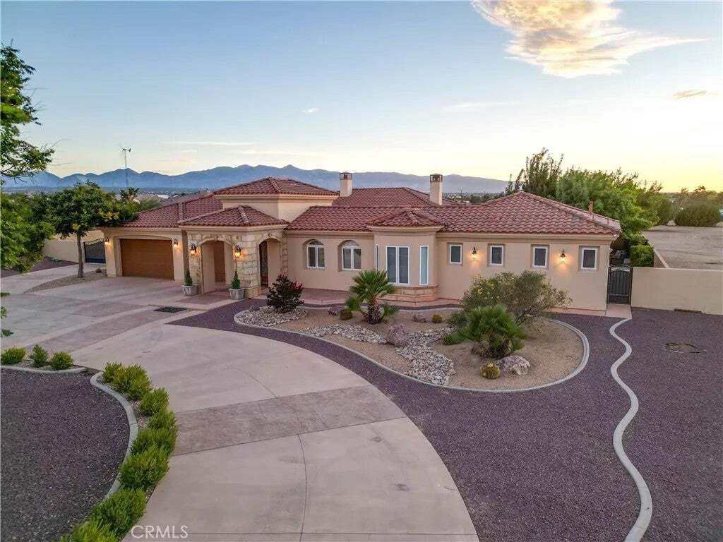 House in Hesperia, California, United States 1 - 18545964