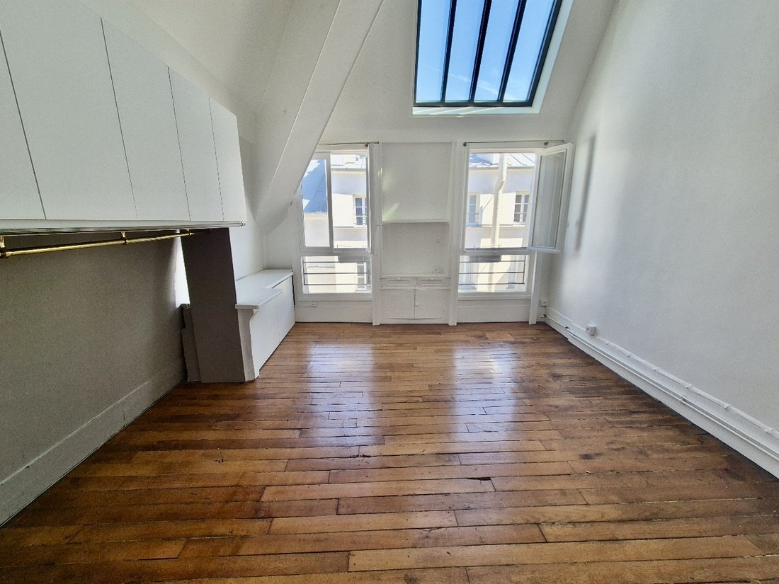 Apartment in Pereire-Malesherbes, Paris 17e Arrondissement, Paris 2 - 18182003