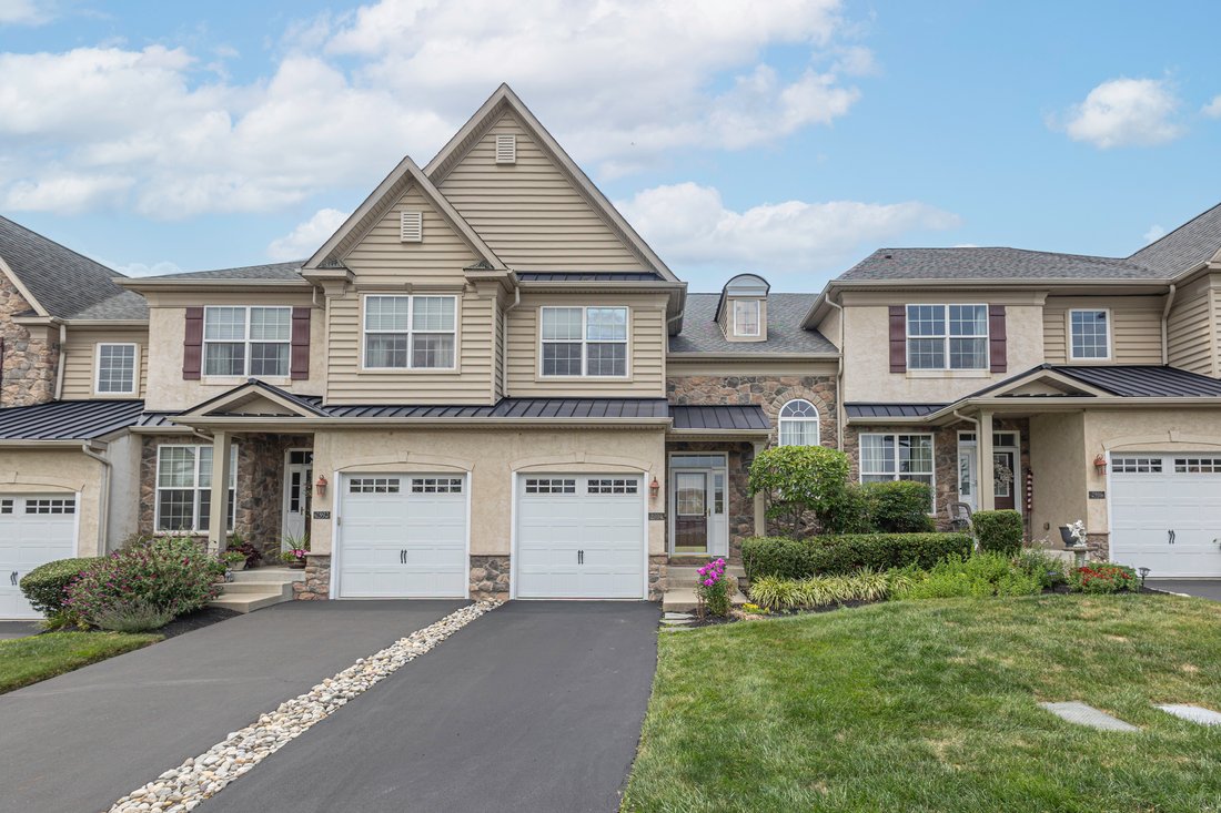 Townhouse in Furlong, Pennsylvania, United States 1 - 18546288