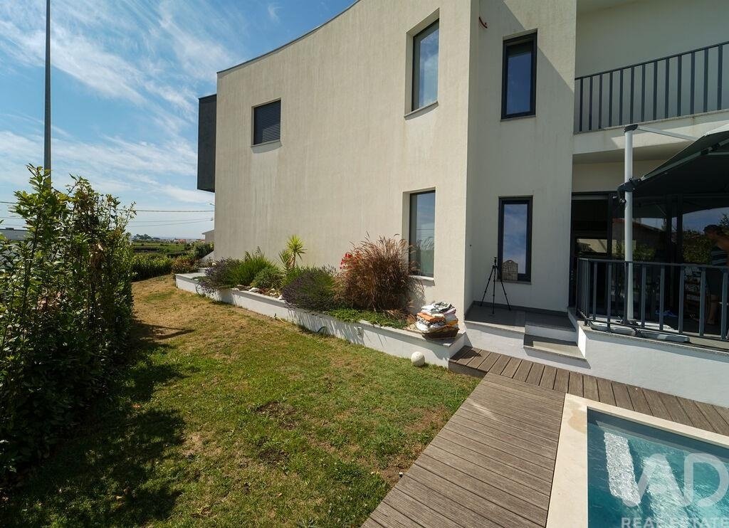 Townhouse in Esposende, Marinhas e Gandra, Braga, Portugal 1 - 18498420