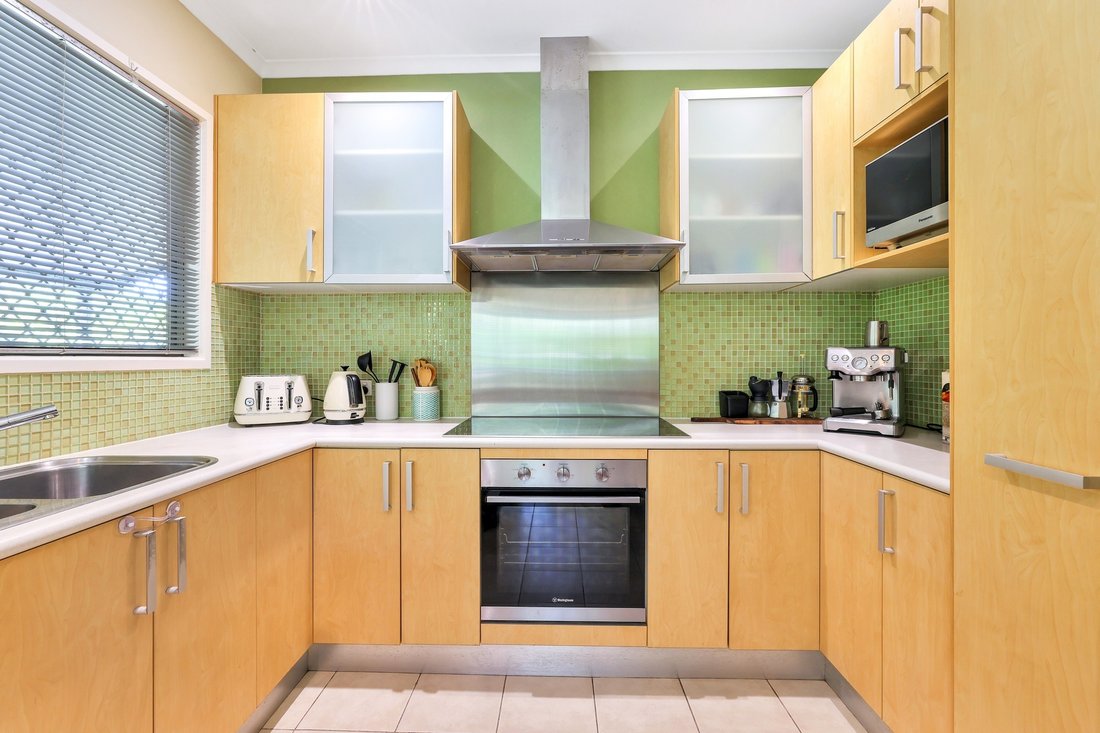 House in Rapid Creek, Northern Territory, Australia 5 - 18546372