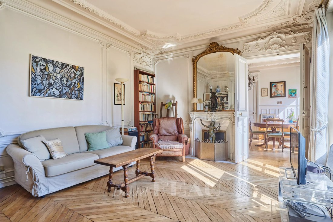 Apartment in Saint Placide, Paris 6e Arrondissement, Paris 4 - 18546373