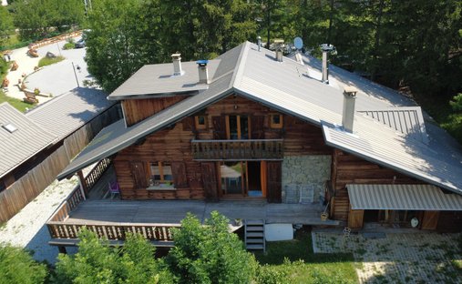 Chalet à Allos, Provence-Alpes-Côte d'Azur, France 1
