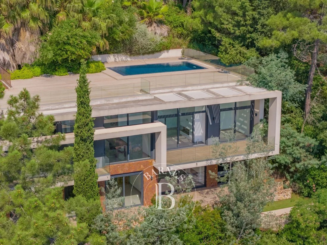 Villa in Le Dramont-Agay-Anthéor-Le Trayas, Saint-Raphaël, France 3 - 18546443