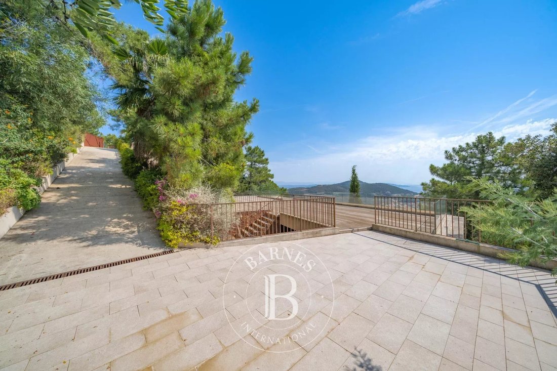 Villa in Le Dramont-Agay-Anthéor-Le Trayas, Saint-Raphaël, France 4 - 18546443