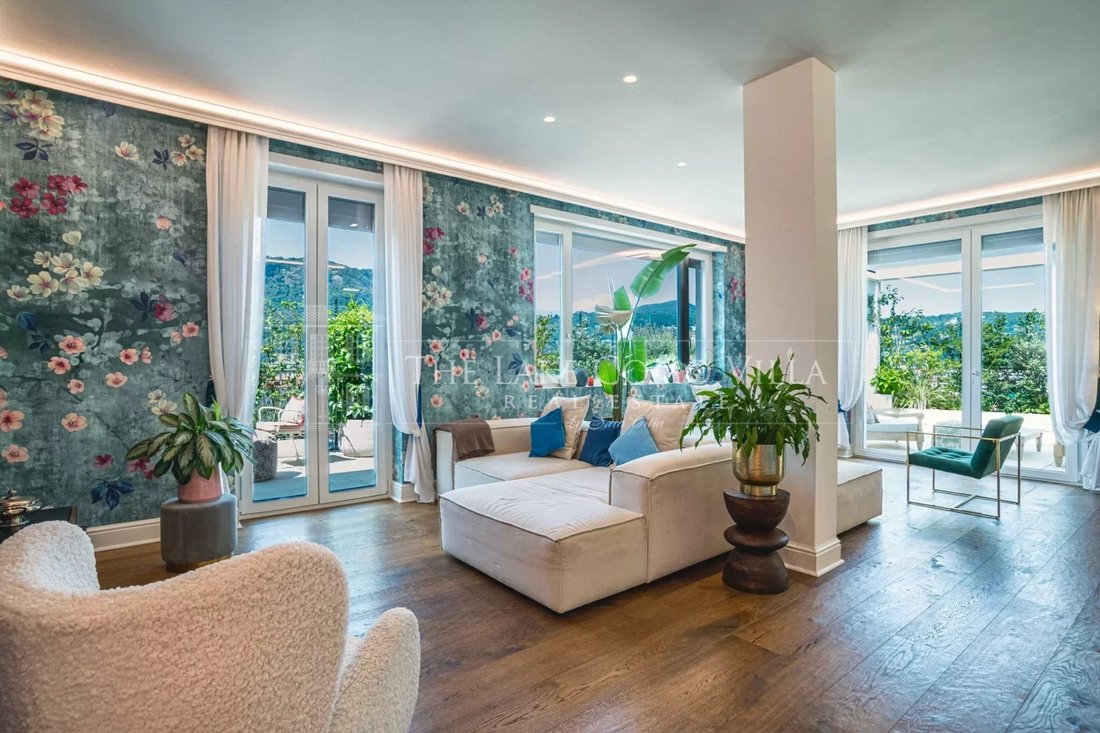 Apartment in Historic Center, Como, Lombardy 1 - 18546447