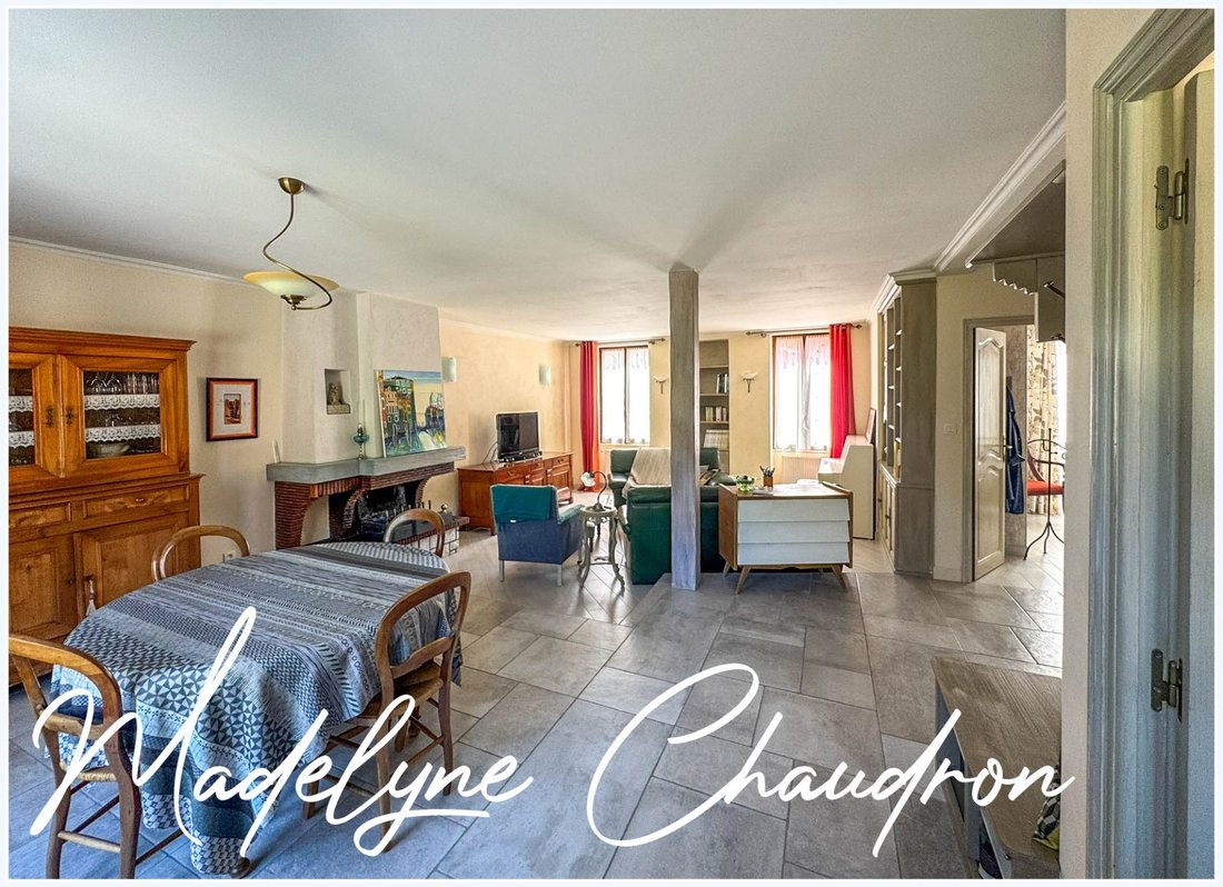 House in Bouray-sur-Juine, Ile-de-France, France 3 - 15956515