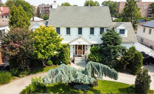 House in New York, New York, United States 1