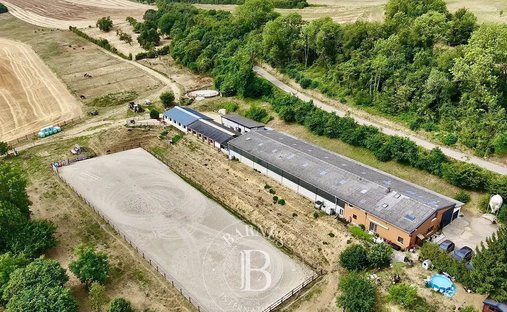 Estate in Juville, Grand Est, France 1