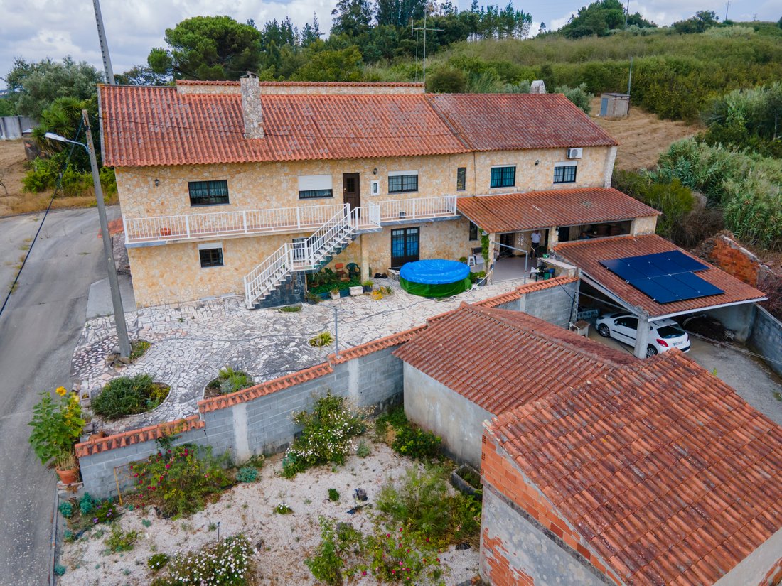 House in Evora de Alcobaca, Leiria District, Portugal 1 - 18490612
