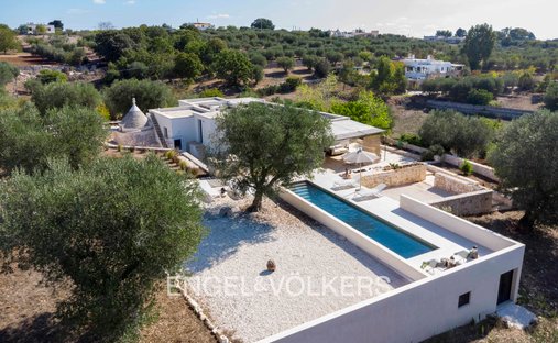 Villa a Cisternino, Puglia, Italia 1