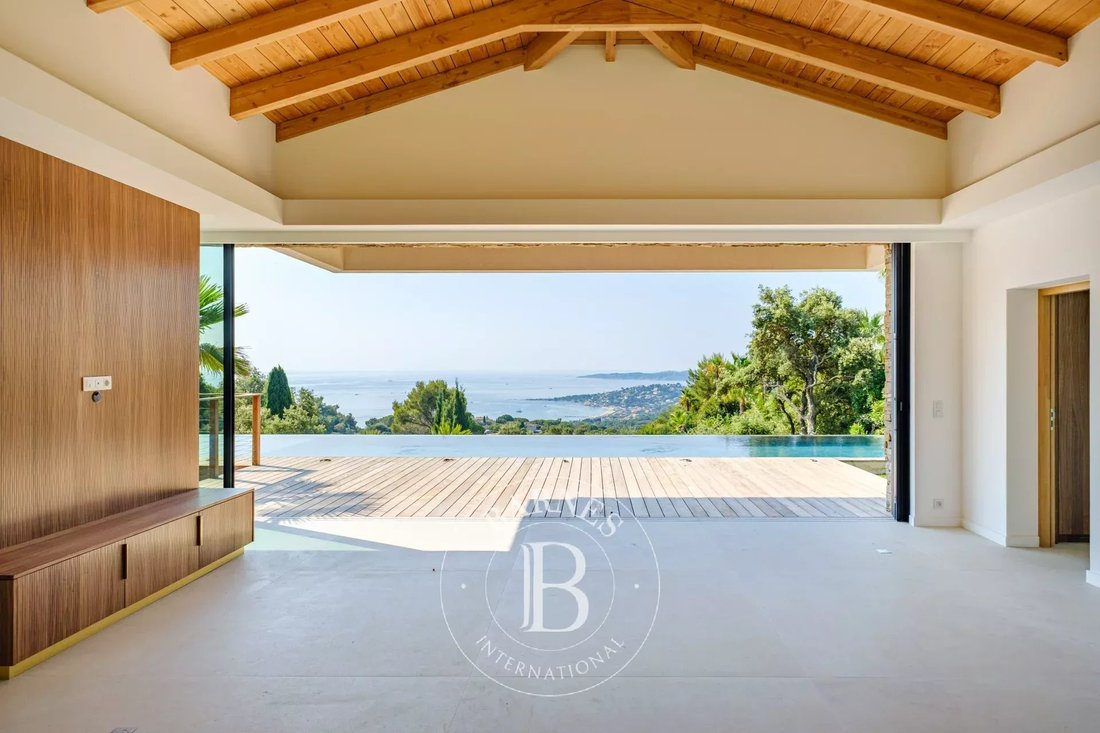 Villa in Nartelle-Noyer-Bellevue-bd des Sardinaux, Sainte-Maxime, France 2 - 18546664