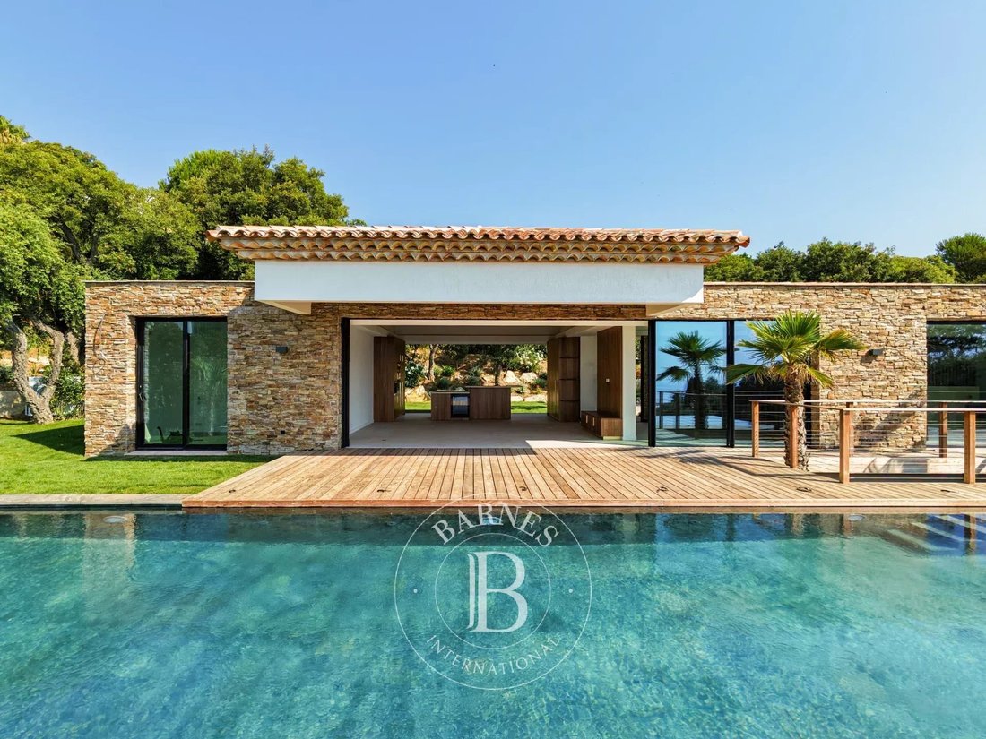 Villa in Nartelle-Noyer-Bellevue-bd des Sardinaux, Sainte-Maxime, France 3 - 18546664