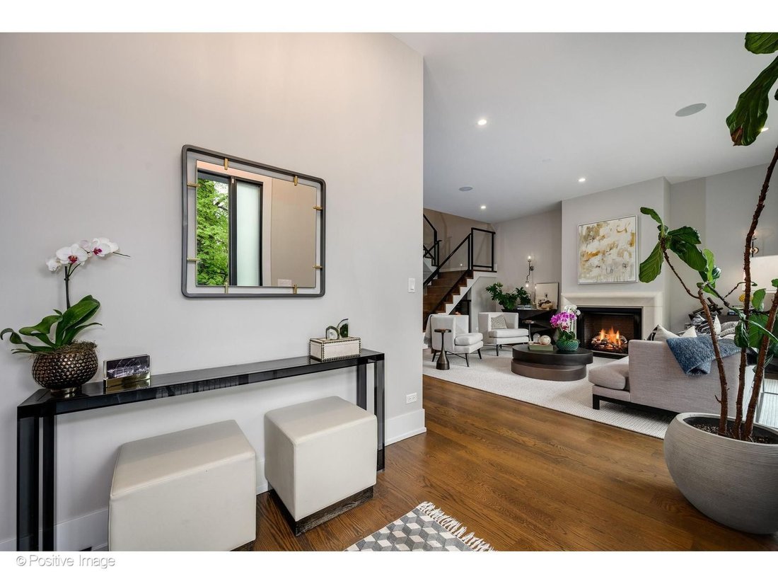 House in Chicago, Illinois, United States 4 - 18546601