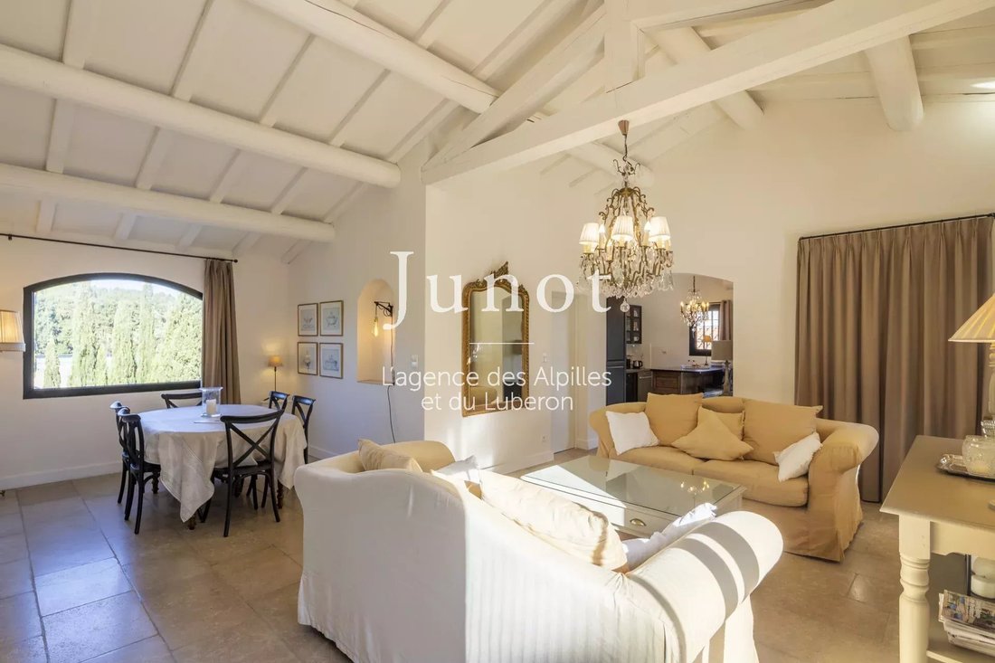 Maison à Maussane-les-Alpilles, Provence-Alpes-Côte d'Azur, France 4 - 18546659