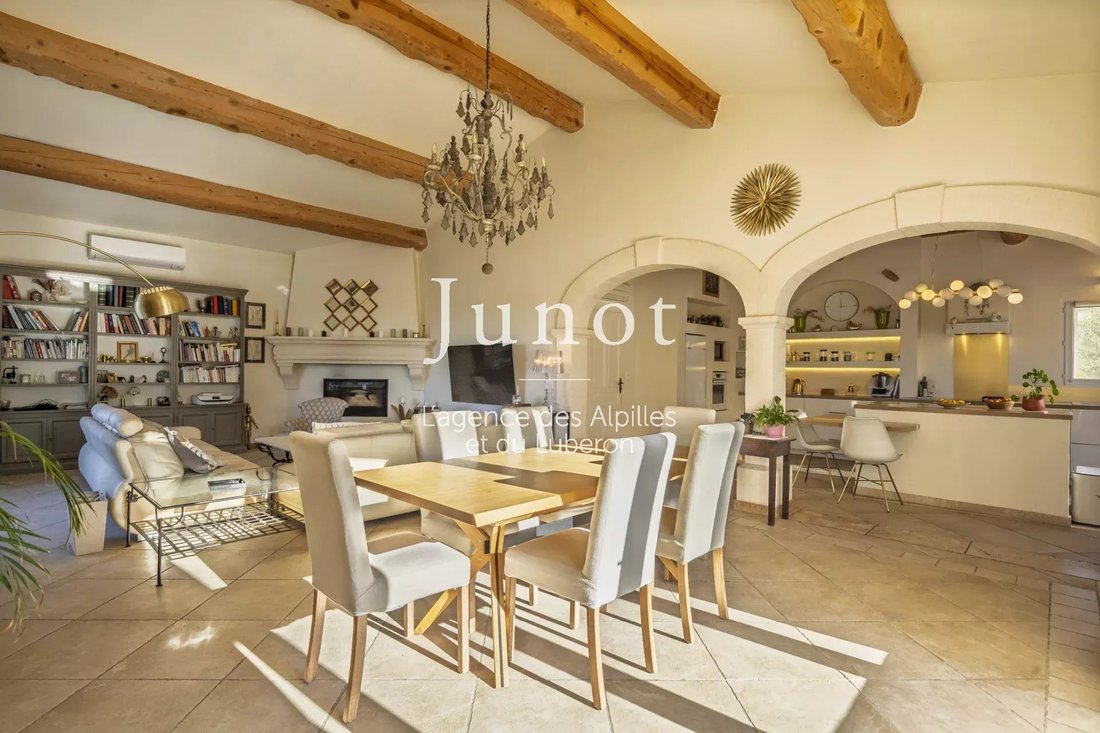 House in Maussane-les-Alpilles, Provence-Alpes-Côte d'Azur, France 3 - 18546665