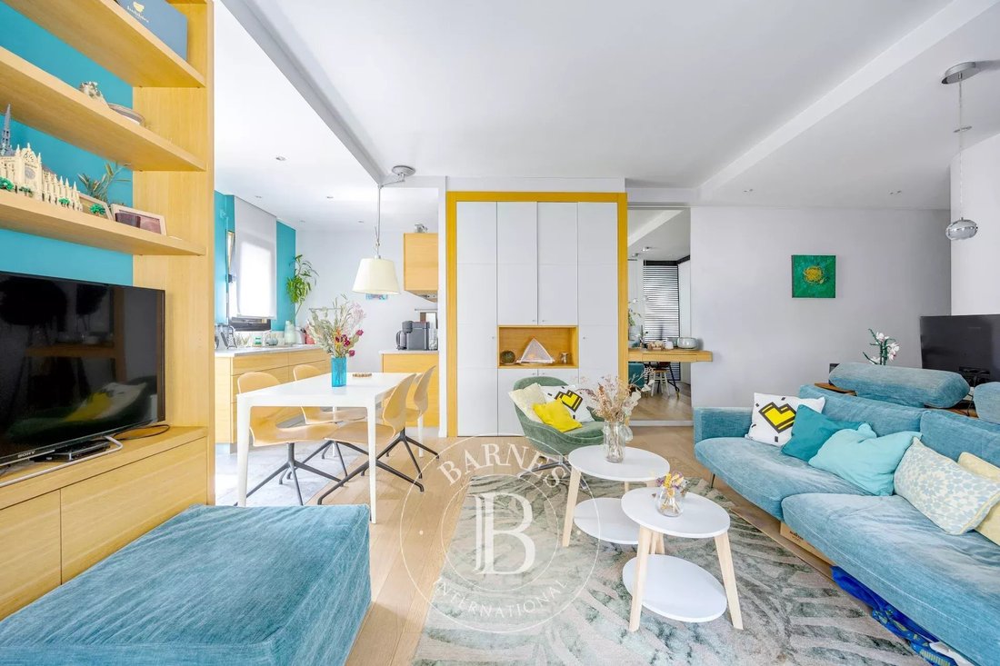 Apartment in Sainte Avoie, Paris 3e Arrondissement, Paris 3 - 18546602