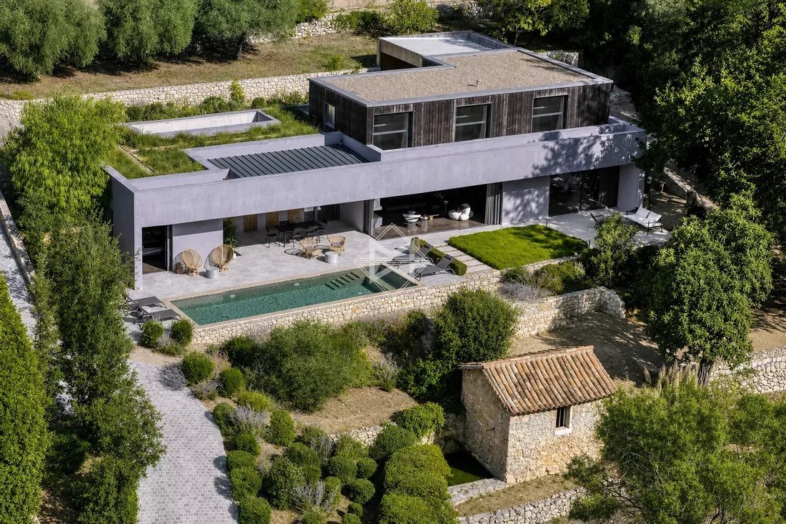 Villa in Valbonne, Provence-Alpes-Côte d'Azur, France 1 - 16296281
