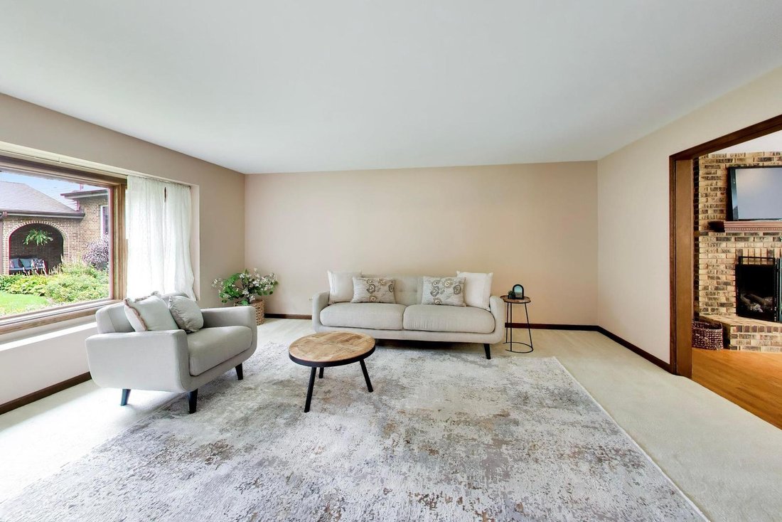 House in Palatine, Illinois, United States 2 - 18546577
