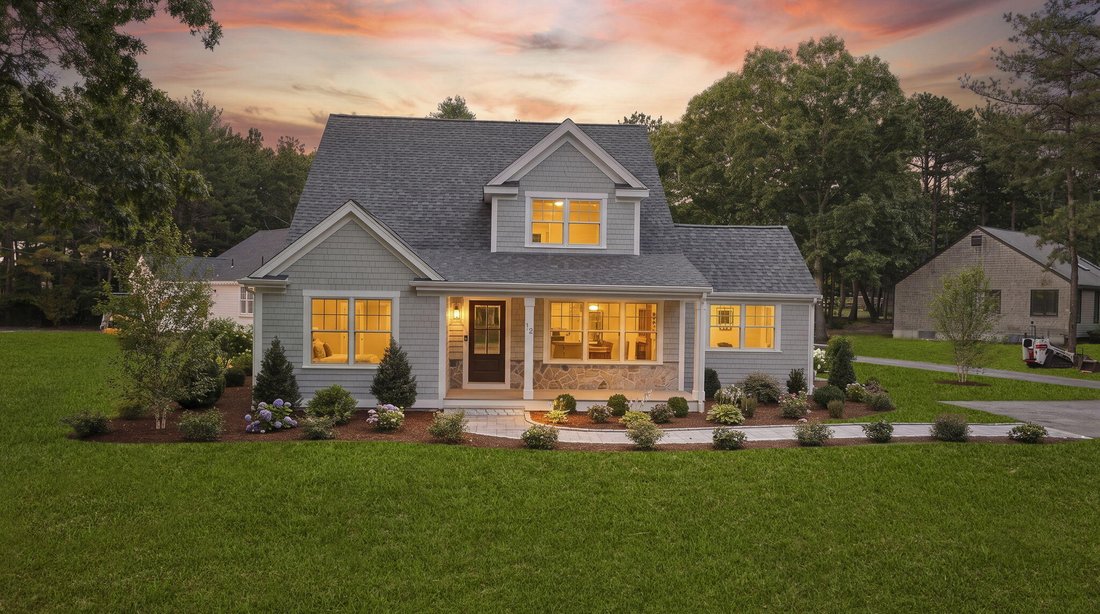 Condo in Mashpee, Massachusetts, United States 1 - 18515947