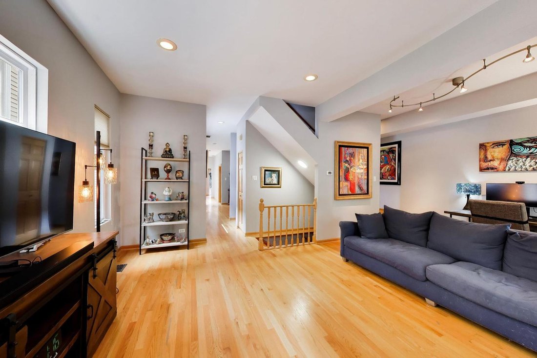 House in Chicago, Illinois, United States 3 - 18546607