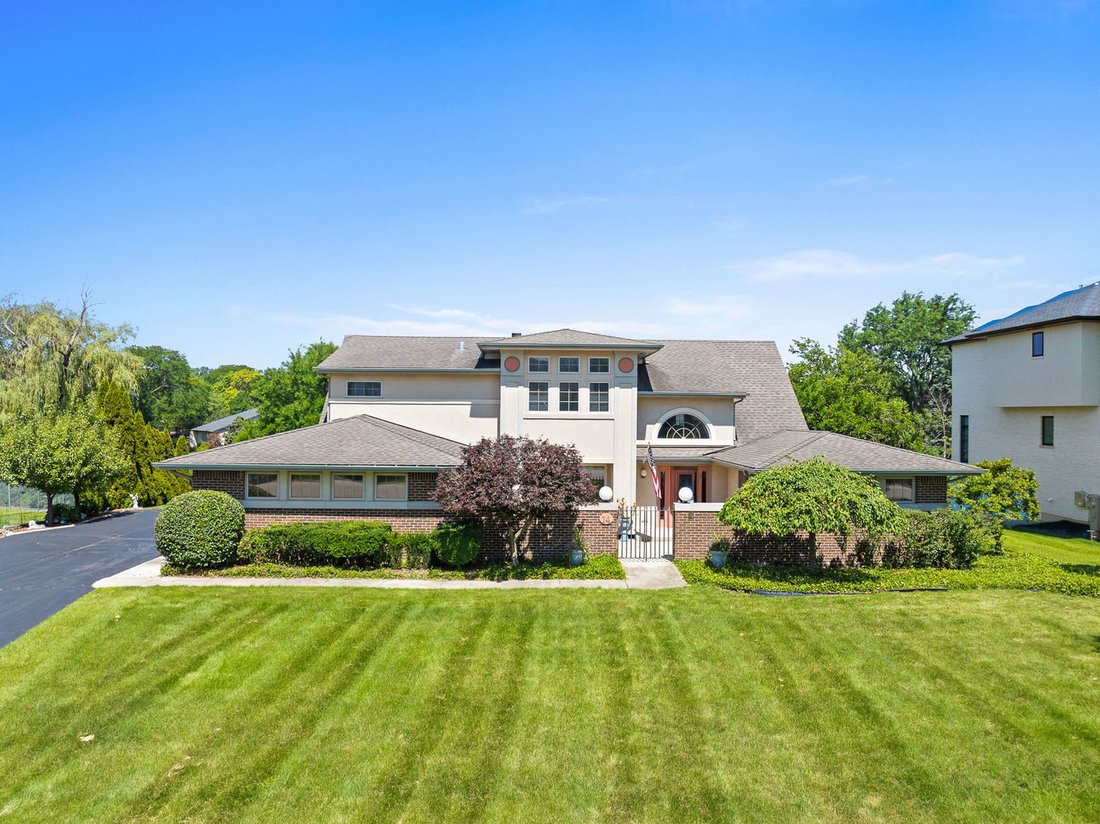 House in Oak Brook, Illinois, United States 1 - 18509415
