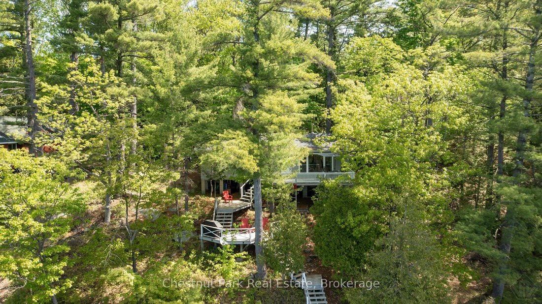House in Gravenhurst, Ontario, Canada 3 - 18105448