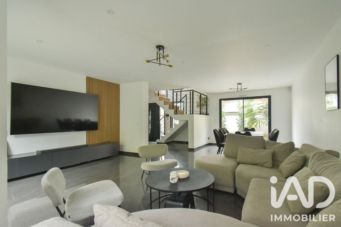 House in Soisy-sous-Montmorency, Ile-de-France, France 2 - 18549807