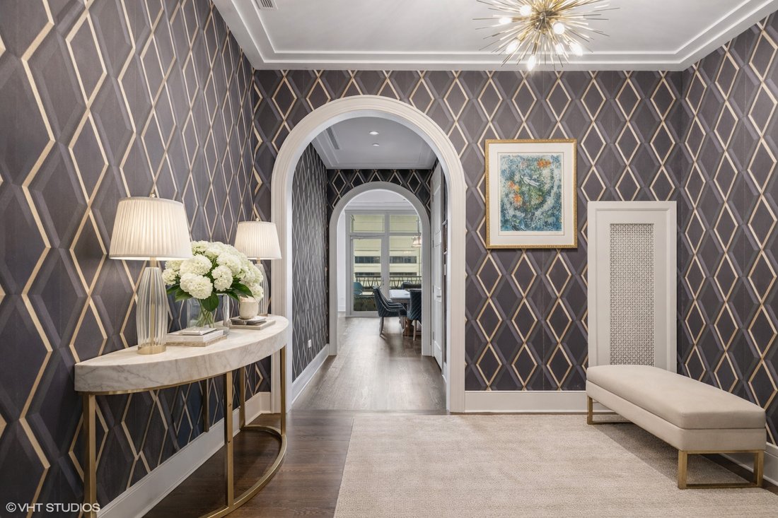 Condo in Chicago, Illinois, United States 2 - 18546570