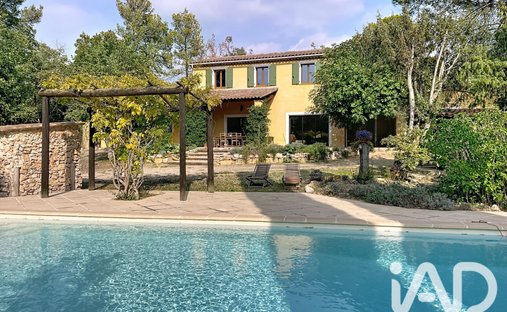 Maison à Fayence, Provence-Alpes-Côte d'Azur, France 1