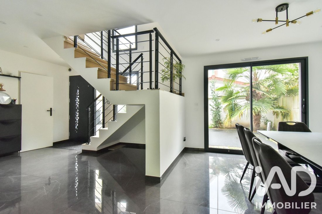 House in Soisy-sous-Montmorency, Ile-de-France, France 4 - 18549807