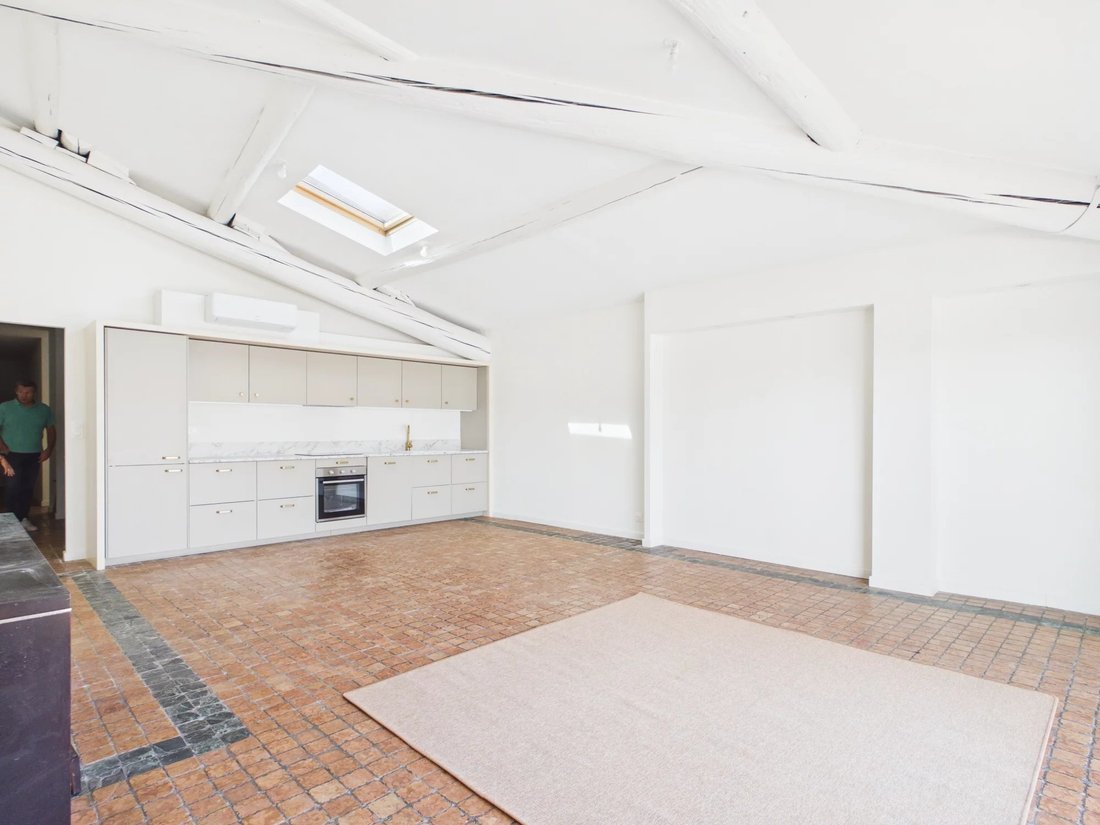 Apartment in Saint Victor, 7e Arrondissement, Marseille 4 - 18546620