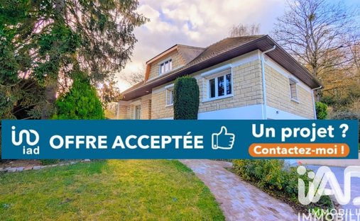 Casa a Bas, Maule, Francia 1