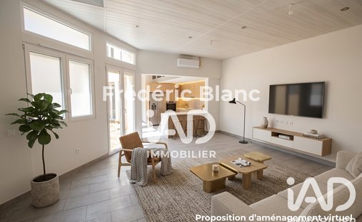 House in Ouest, Igny, France 1
