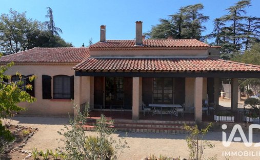 House in Haut Sud, Saint-Maximin-la-Sainte-Baume, France 1