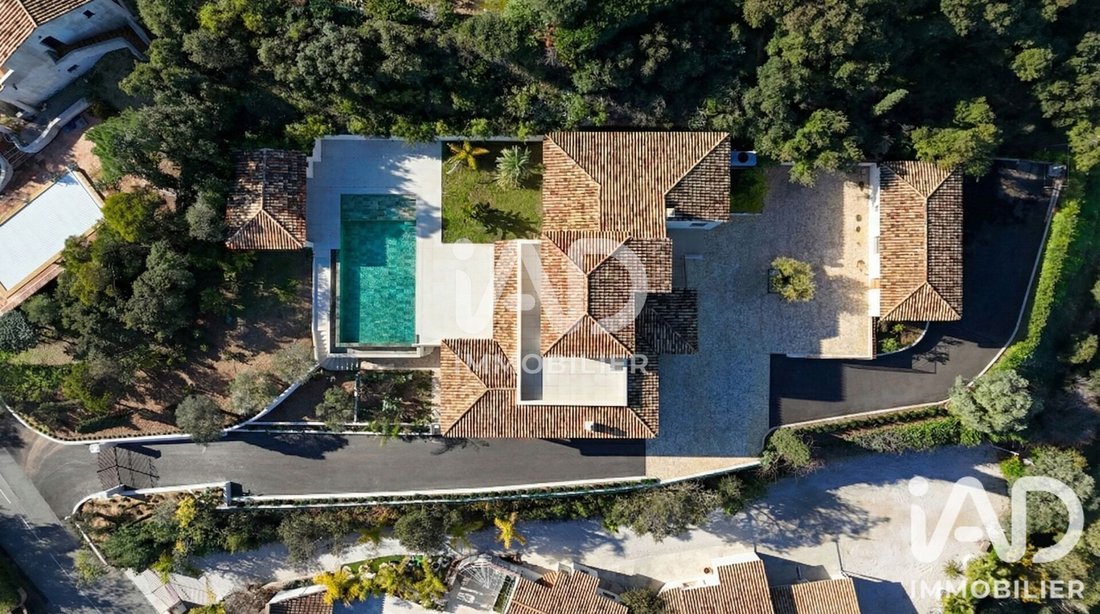 House in Nartelle-Noyer-Bellevue-bd des Sardinaux, Sainte-Maxime, France 4 - 18549789
