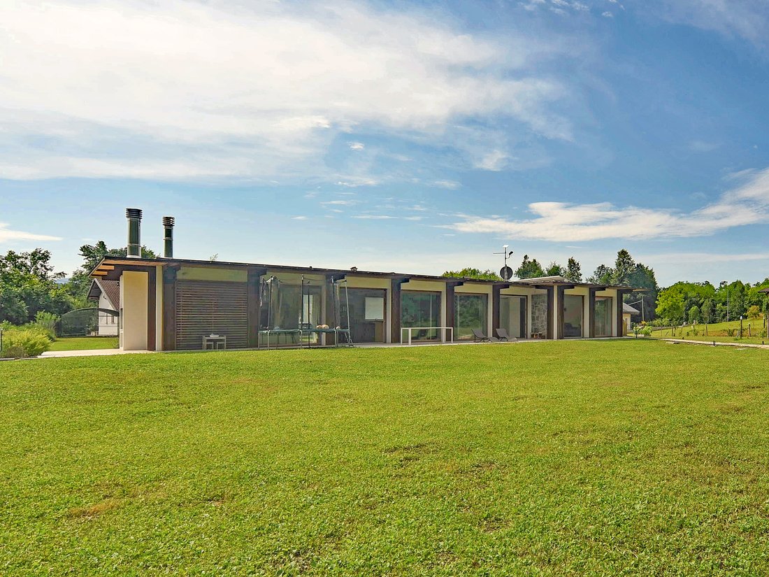 Villa in Center, Belluno, Veneto 3 - 18538606