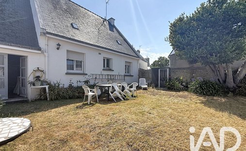 House in Ouest, Quiberon, France 1