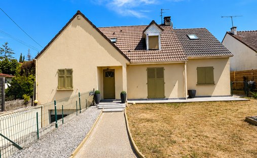 House in Herblay-sur-Seine, Ile-de-France, France 1