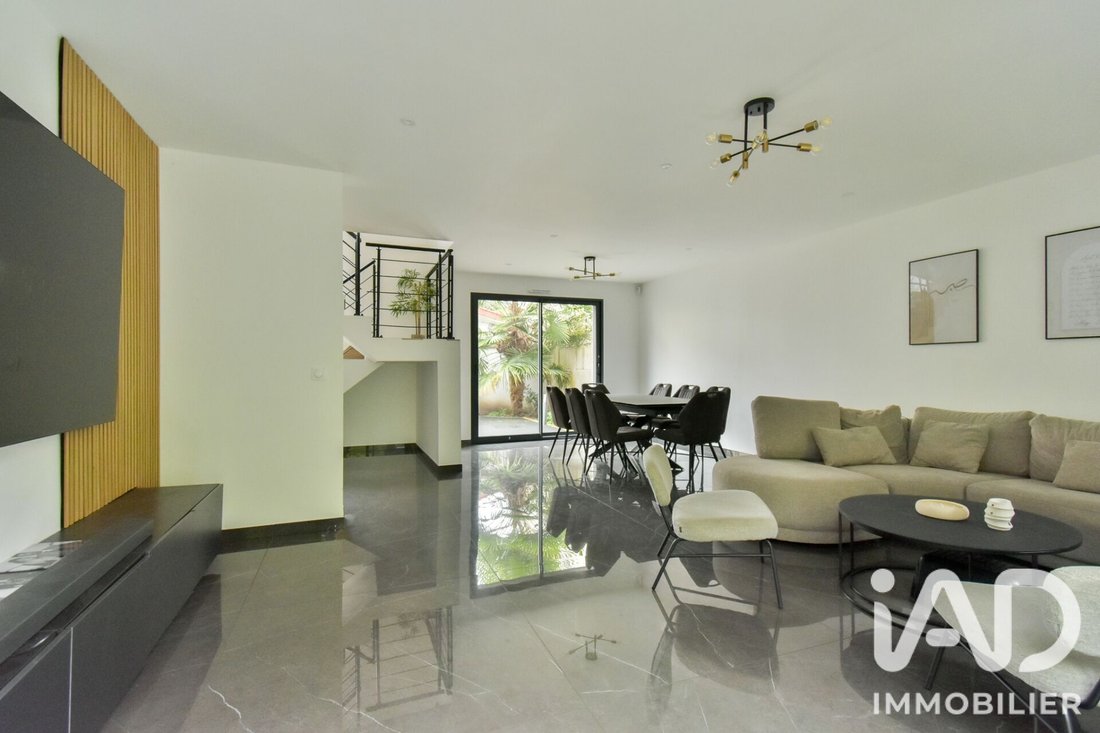 House in Soisy-sous-Montmorency, Ile-de-France, France 3 - 18549807