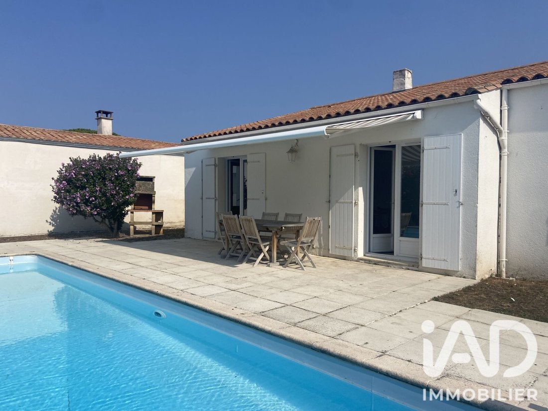 House in Loix, Nouvelle-Aquitaine, France 1 - 17658517