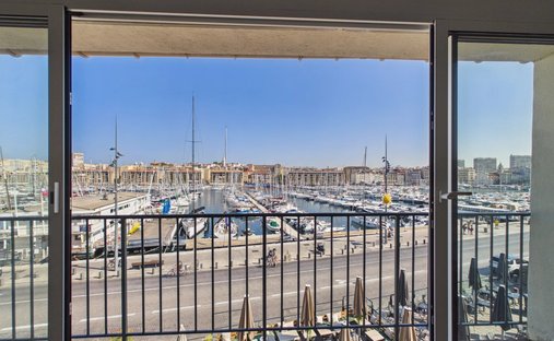 Apartment in Saint Victor, 7e Arrondissement, Marseille 1