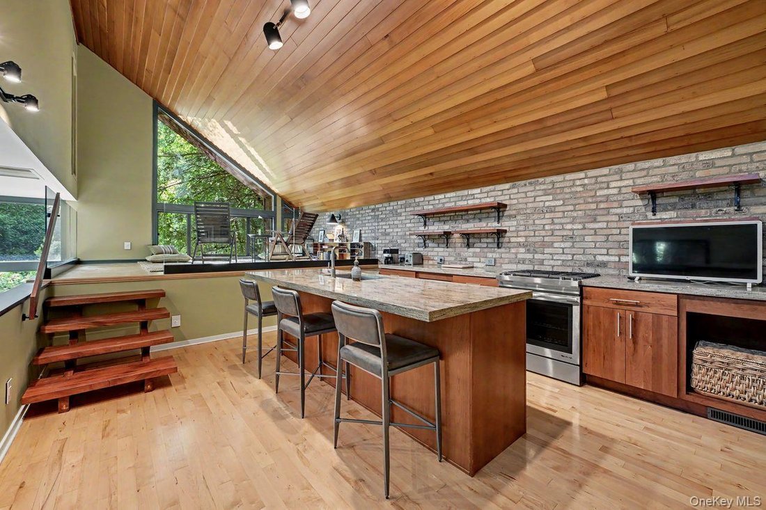 House in Brewster, New York, United States 5 - 18546672